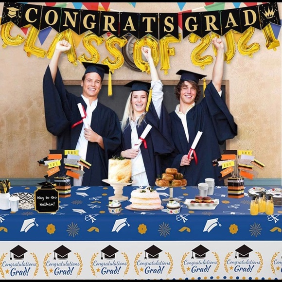 Graduation Decorations - Picture 4 of 5